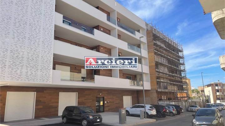 Appartamento Nuovo con veranda e box – Pronto da abitare